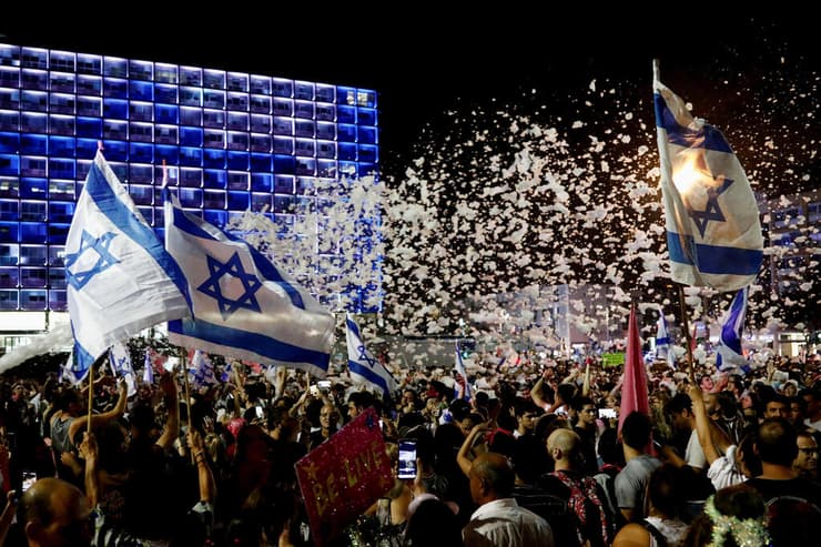החגיגות בכיכר רבין