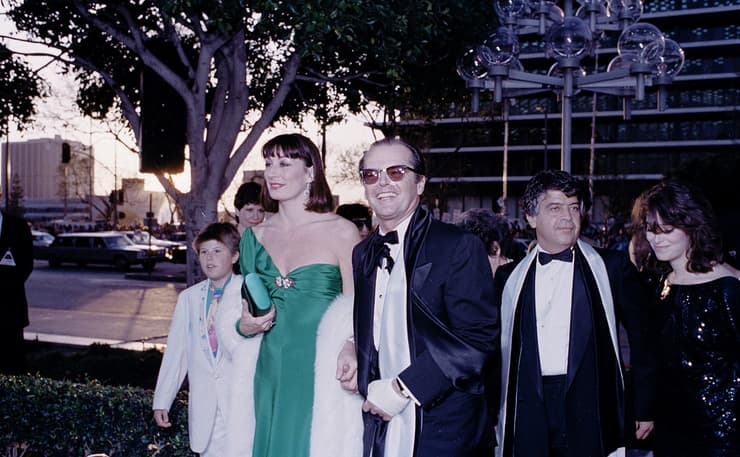 אנג'ליקה יוסטון עם ג'ק ניקולסון בטקס האוסקר, 1986