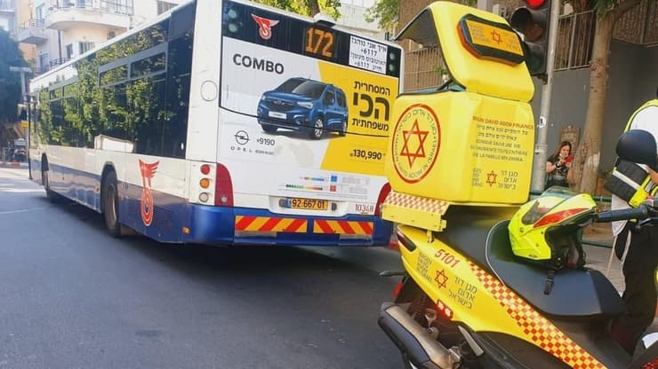 הולכת רגל נהרגה לאחר פגיעה של אוטובוס ברחוב פלורנטין בתל אביב