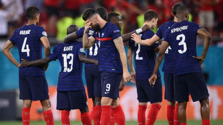 שחקני נבחרת צרפת מאוכזבים