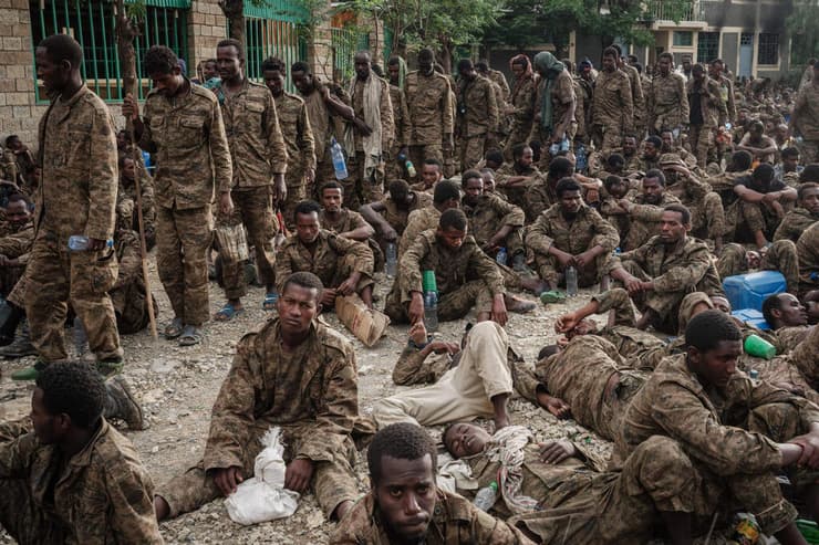 חיילים בצבא אתיופיה שבויי מלחמה מקלה בירת חבל תיגראי 