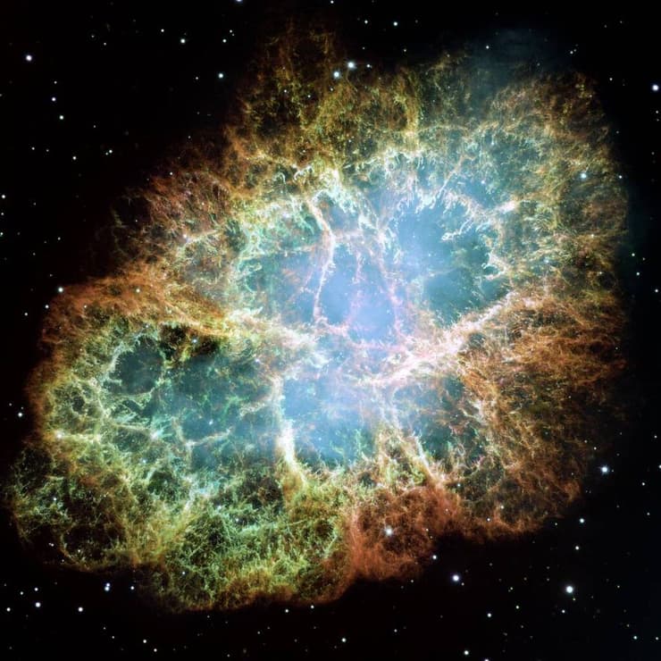 פיצוץ סופרנובה, כמו שנראה בטלסקופ החלל האבל