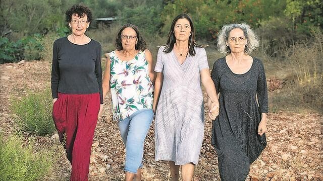 ''לוודא שהמלחמות שאנחנו יוצאים אליהן אכן הכרחיות''. חברות "ארבע אמהות", 2019