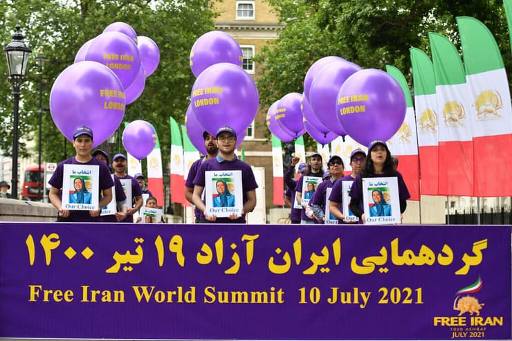  "לשחרר את איראן". מפגינים בלונדון