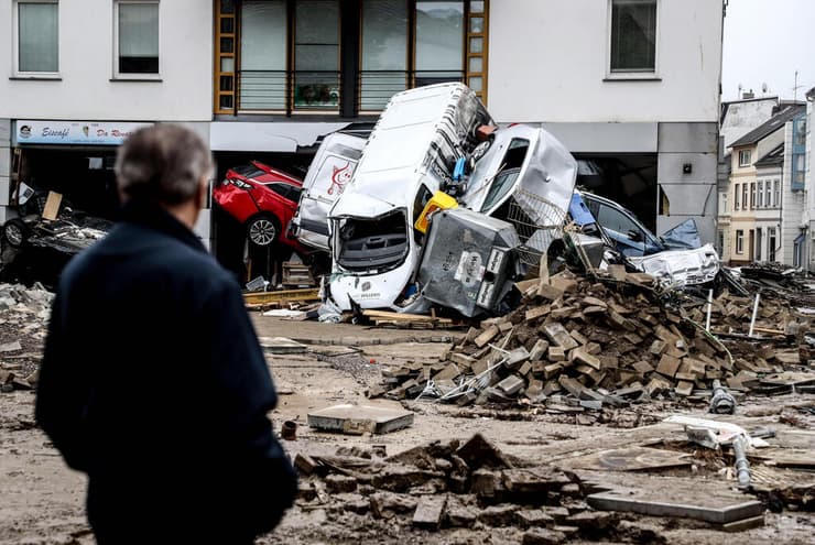 נזק בעקבות השיטפונות בעיירה הגרמנית שולד