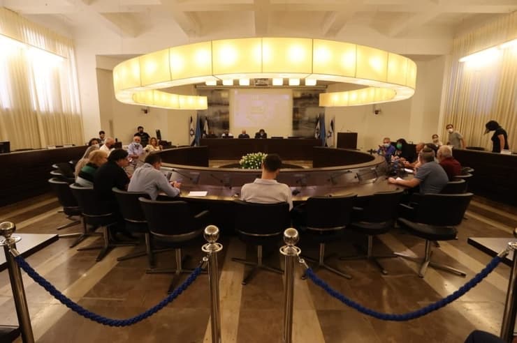 ישיבת מועצת העיר חיפה