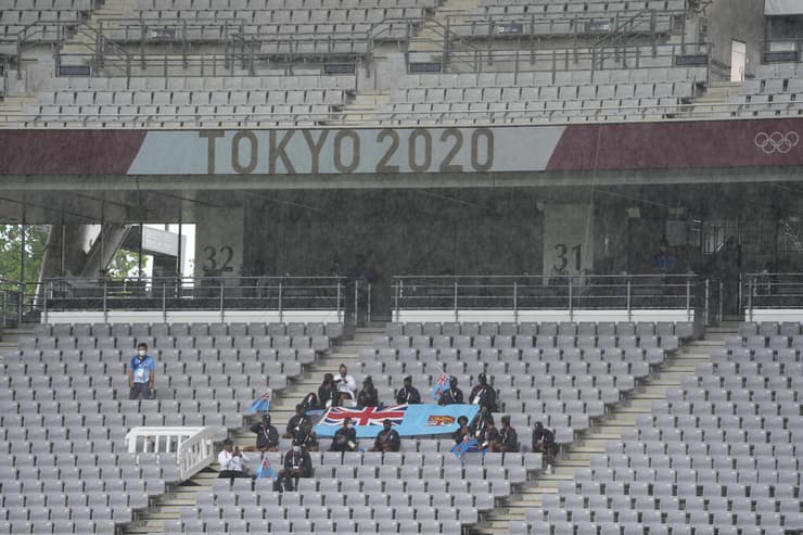 אולימפיאדה ב טוקיו ב יציע ריק ב אצטדיון משחק רוגבי
