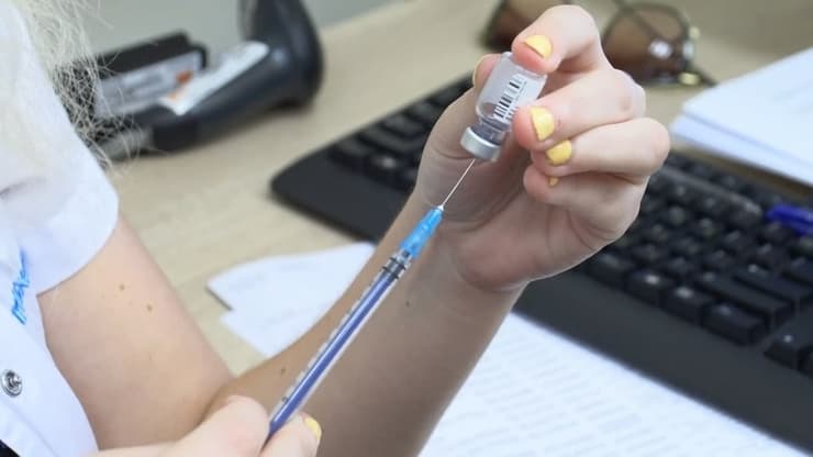 מנת חיסון שלישית נגד קורונה בקופת חולים מאוחדת באשדוד