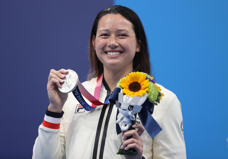  הונג קונג שחקני בדמינטון אולימפיאדה טוקיו מדליית כסף שחייה
