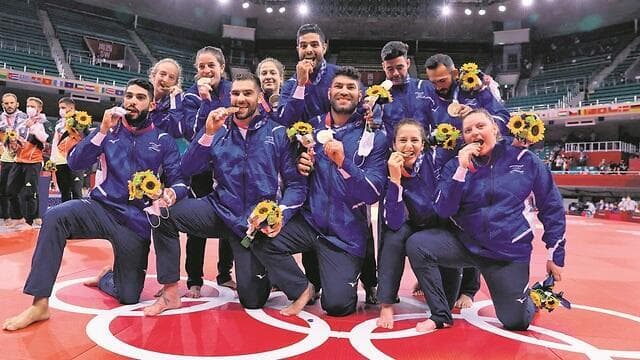''האווירה יותר קלילה''. נבחרת ישראל בג'ודו לאחר הזכייה במדלית ארד באולימפיאדת טוקיו 2020