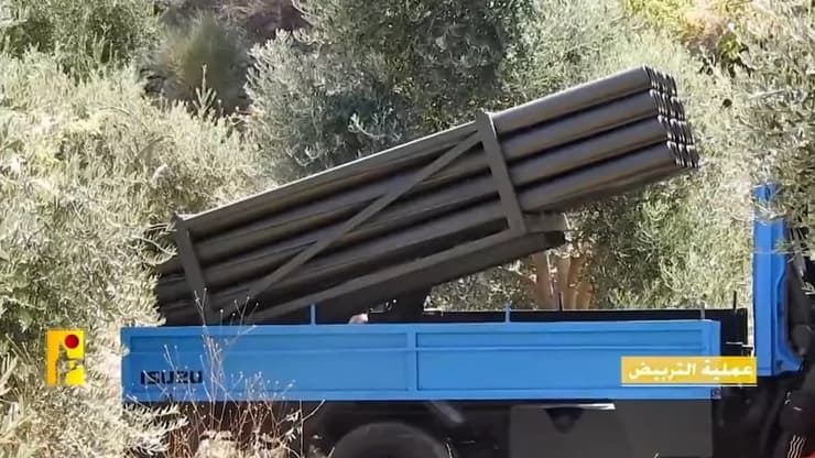 תיעוד שיגור רקטות חיזבאללה לעבר ישראל מדרום לבנון