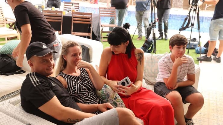 המשפחות של בנות הנבחרת (צילום: מוטי קמחי) המשפחות של בנות הנבחרת