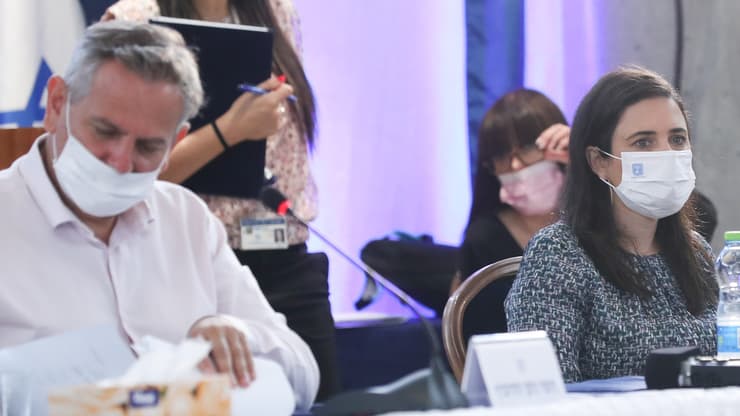 ניצן הורוביץ איילת שקד