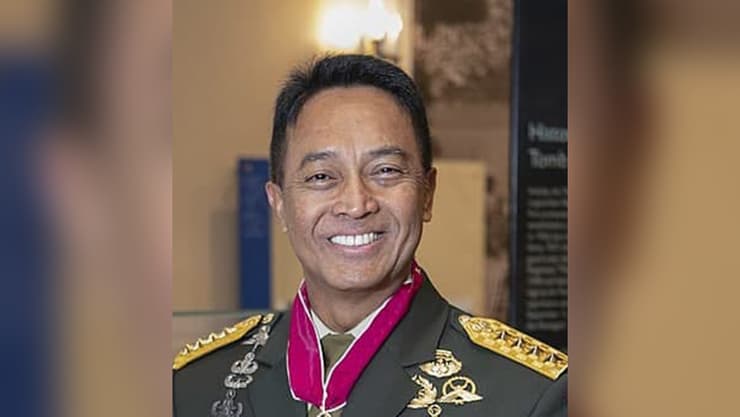  מפקד צבא אינדונזיה אנדיקה פרקסה