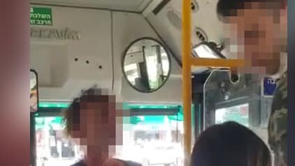 תיעתיעוד: מקרה של אלימות וניפוץ חלונות אוטובוס קו 63 בתל אביבוד 
