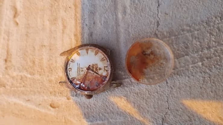 שעון שנמצא בחפירות ליד גבעת התחמושת