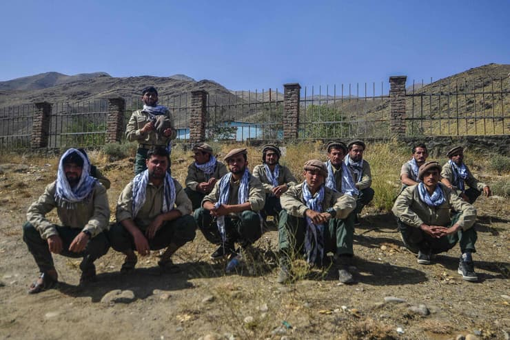 תומכי הצבא של אפגניסטן ב עמק פאנג'שיר 