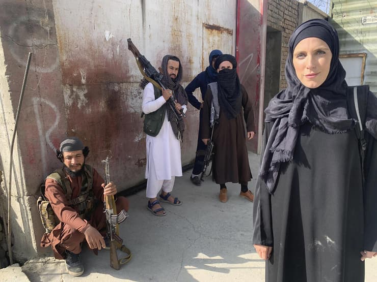 אפגניסטן כתבת CNN קלריסה ווארד מדווחת מ קאבול טליבאן