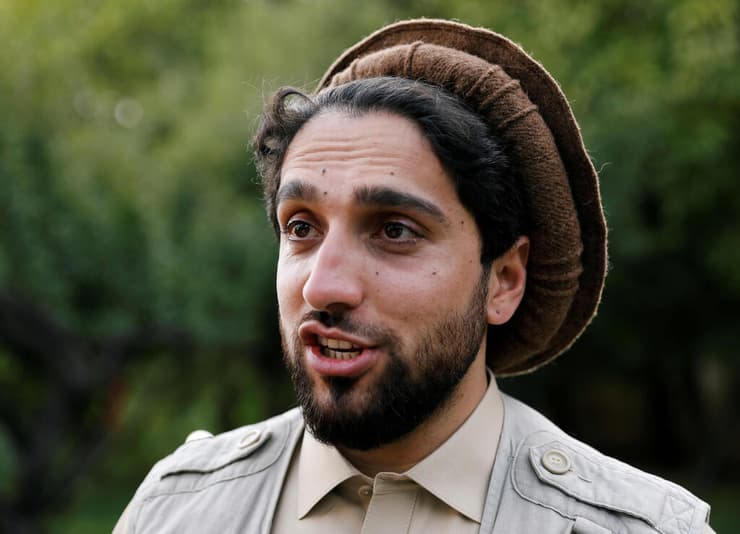 אחמד מסעוד, בנו של אחמד שאה מסעוד שהיה ממנהיגי המוג'הידין שלחמו בסוביטים, בביקור ב עמק פנג'שיר ב אפגניסטן ב 2019
