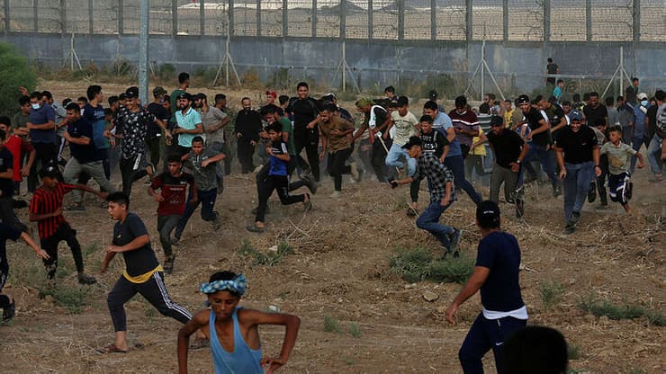 עימותים בין צה"ל לפלסטינים ליד גדר הגבול עם עזה