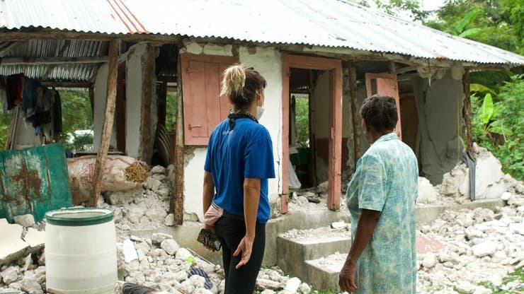 משלחת סיוע ישראלית לנפגעי רעידת האדמה בהאיטי: עצוב לראות את מימדי האסון