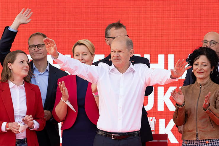 גרמניה מנהיג הסוציאל דמוקרטים אולף שולץ בחירות מועמד לתפקיד ה קנצלר