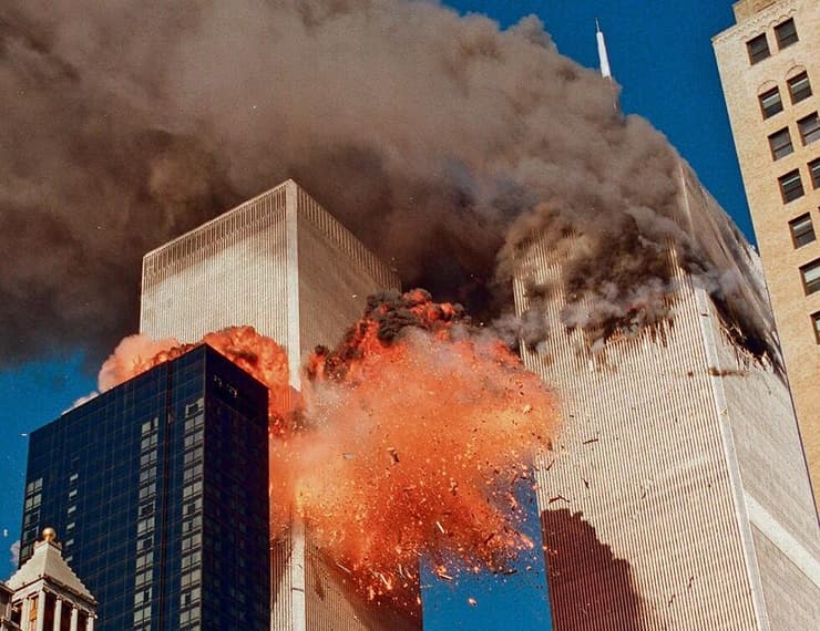 הפיצוץ בבנייני התאומים בעת פיגועי ה-11 בספטמבר