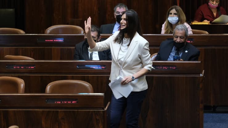 מליאת הכנסת: ישיבת פגרה מיוחדת- הצעת חוק התקציב