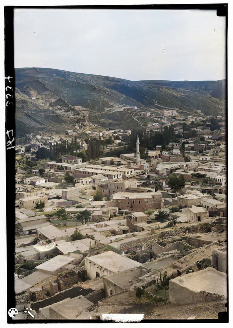 עמאן בירת ירדן, אמצע שנות ה-20