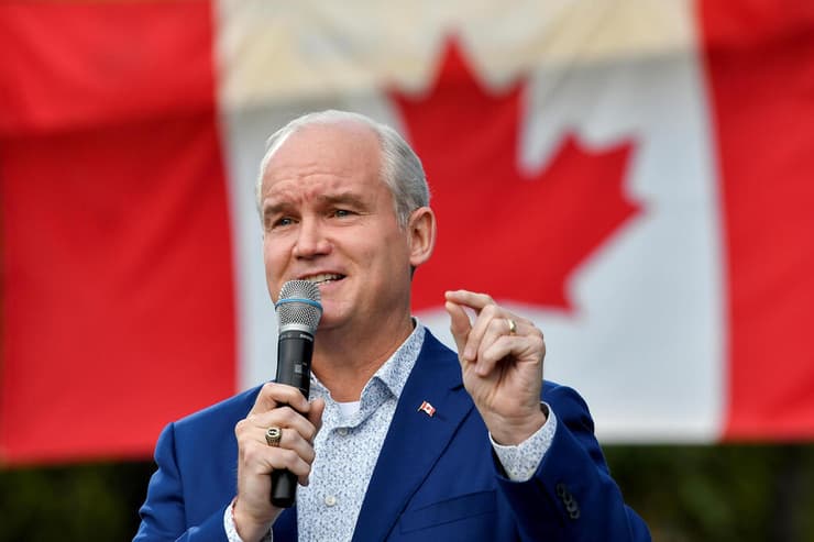 מנהיג השמרנים ב קנדה ארין אוטול בחירות