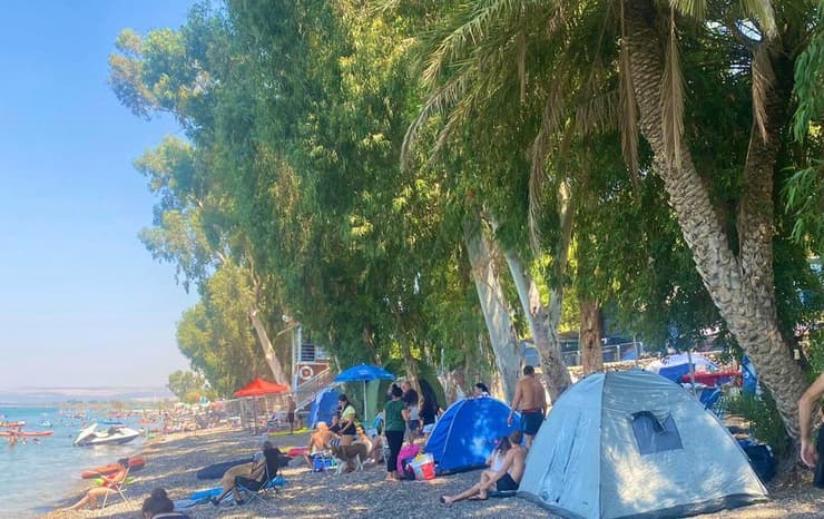 אוהלים פרטיים בחוף גופרה