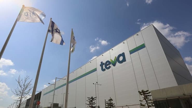 מרכז לוגיסטי של טבע בשוהם. מה שממשיך להעיק על הביצועים של החברה, היא ההתנהלות שלה בעבר (צילום: סיון פרג') מרכז לוגיסטי של טבע בשוהם