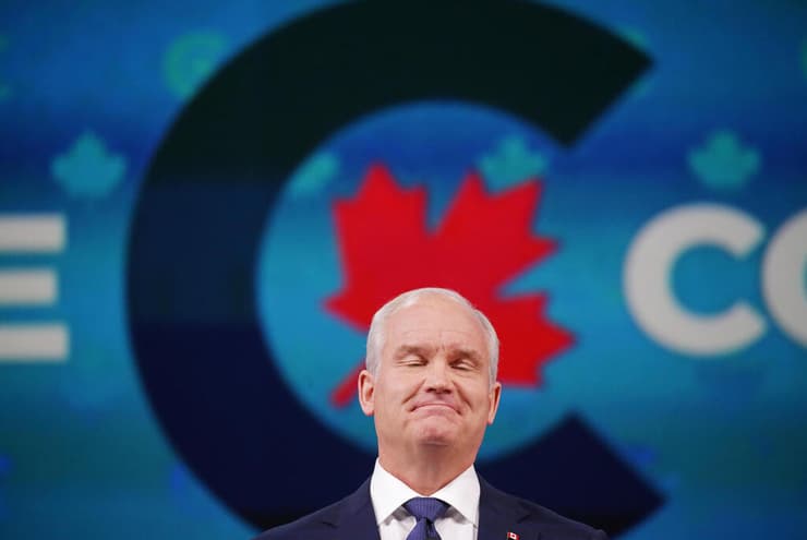 יו"ר המפלגה השמרנית ב קנדה ארין אוטול מודה ב תבוסה ב בחירות  