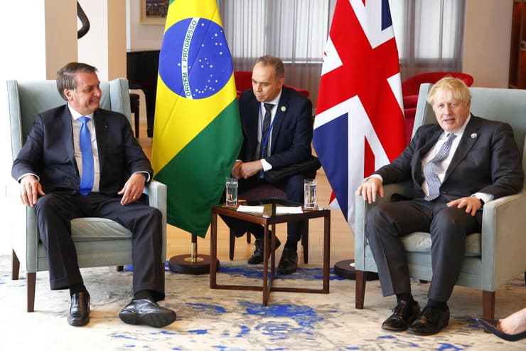 נשיא ברזיל ז'איר בולסונרו ו ראש ממשלת בריטניה נפגשים בשולי עצרת או"ם העצרת הכללית של האו"ם