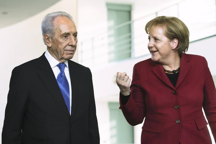 קנצלרית גרמניה אנגלה מרקל עם נשיא מדינת ישראל שמעון פרס שנת 2010