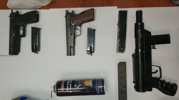 כלי הנשק שנתפסו על ידי המשטרה