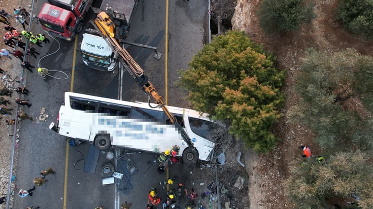 תאונה קשה בין אוטובוס לרכב פרטי ליד חורפיש שבגליל