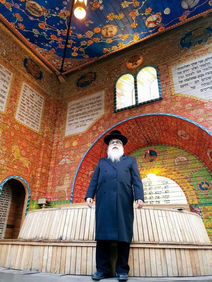 "ריבונו של עולם, איך היית עד לתופת הזו?" הרב יעקב דב בלייך בבית הכנסת שבבאבי יאר