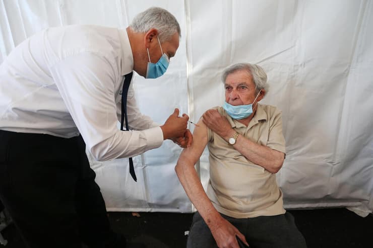 מחסנים חיסון נגד קורונה של פייזר ב סידני אוסטרליה
