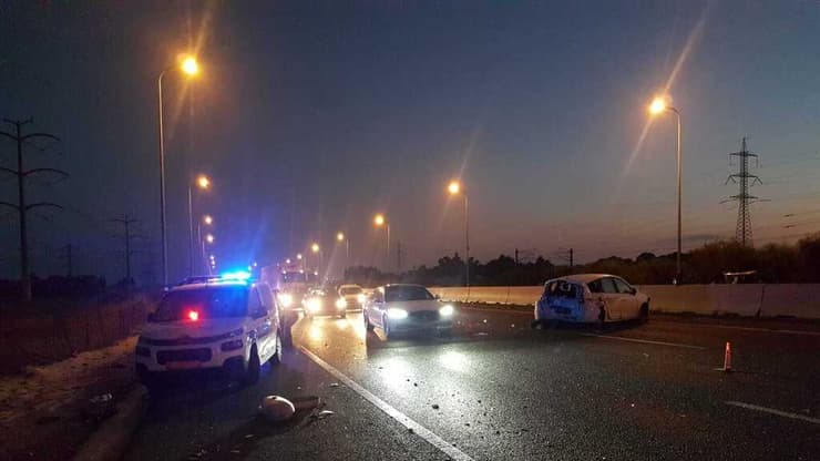 זירת התאונה בכביש 4