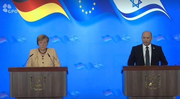 מסיבת עיתונאים משותפת של ראש הממשלה נפתלי בנט עם קנצרלית גרמניה אנגלה מרקל