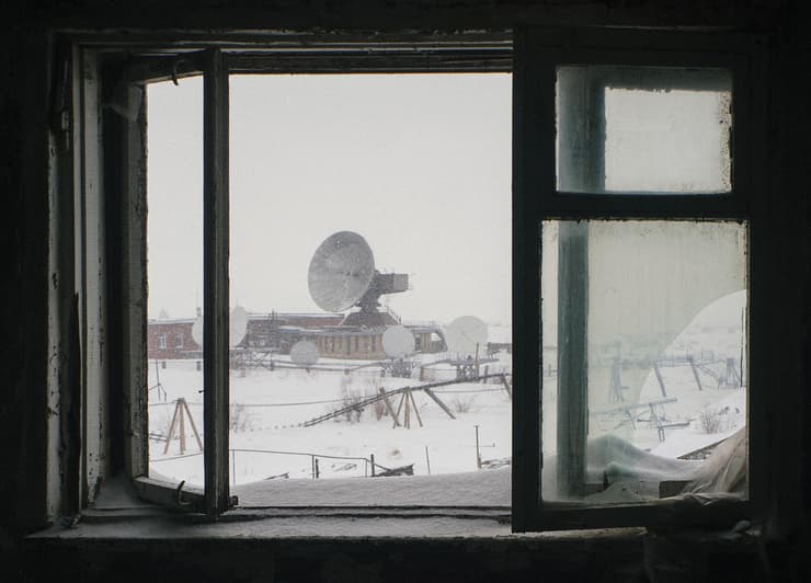 תחנת לווין שנבנתה ב-1967 ובאמצעותה תושבי נורילסק צפו בשידורי הטלוויזיה הסובייטית. 