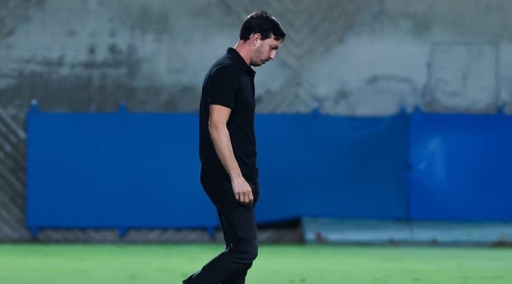 ניר ברקוביץ' (שחר גרוס) ניר ברקוביץ'