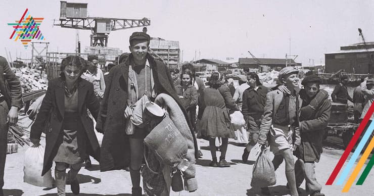 עולים חדשים מגיעים לנמל תל אביב ממחנות מעבר בקפריסין 1948