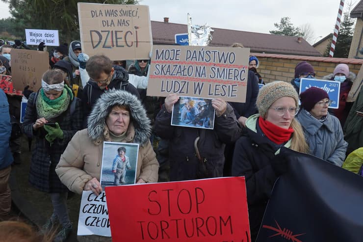 הפגנת תמיכה ב מהגרים ב פולין נגד גירוש מסתננים בחזרה ל בלארוס