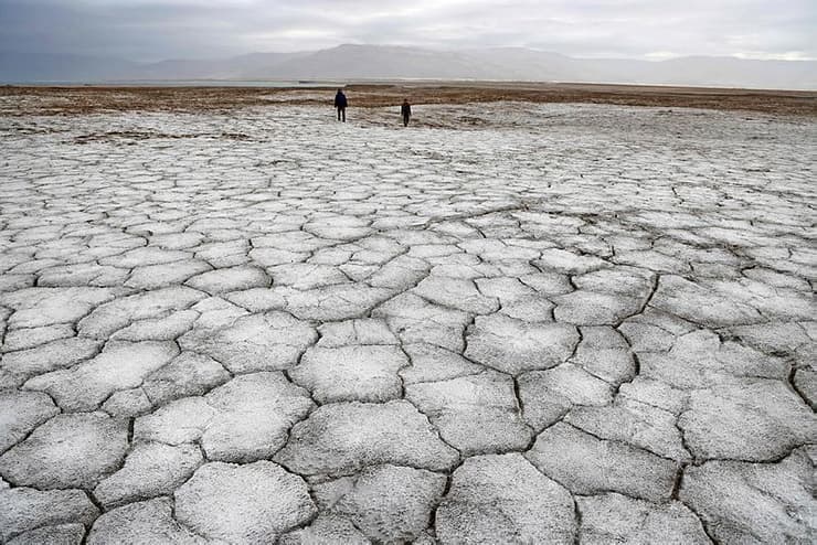 אזור ים המלח. הטמפרטורה בארץ עולה ב-0.59 מעלות בכל עשור החל מ-1990   