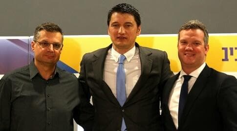 מנספורד, איביץ', אנגלידיס. שחזור חלקי של התמונה הזו בדרך? (שחר גרוס) מנספורד, איביץ', אנגלידיס. שחזור חלקי של התמונה הזו בדרך?