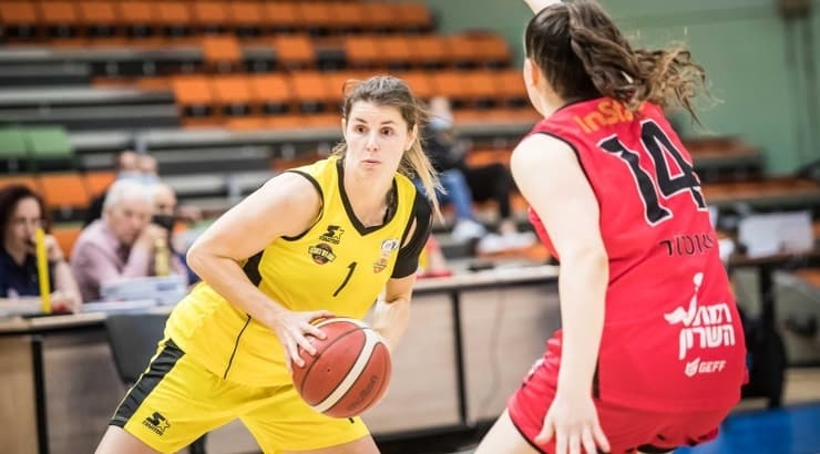 אליסה בארון