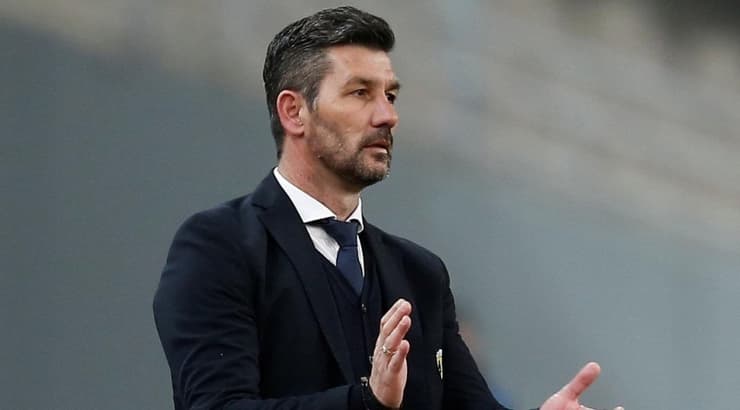 מארינוס אוזונידיס