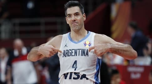 לואיס סקולה, גם הוא עבר בחבל הבאסקים